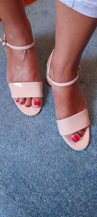 Sandália Zara no.38