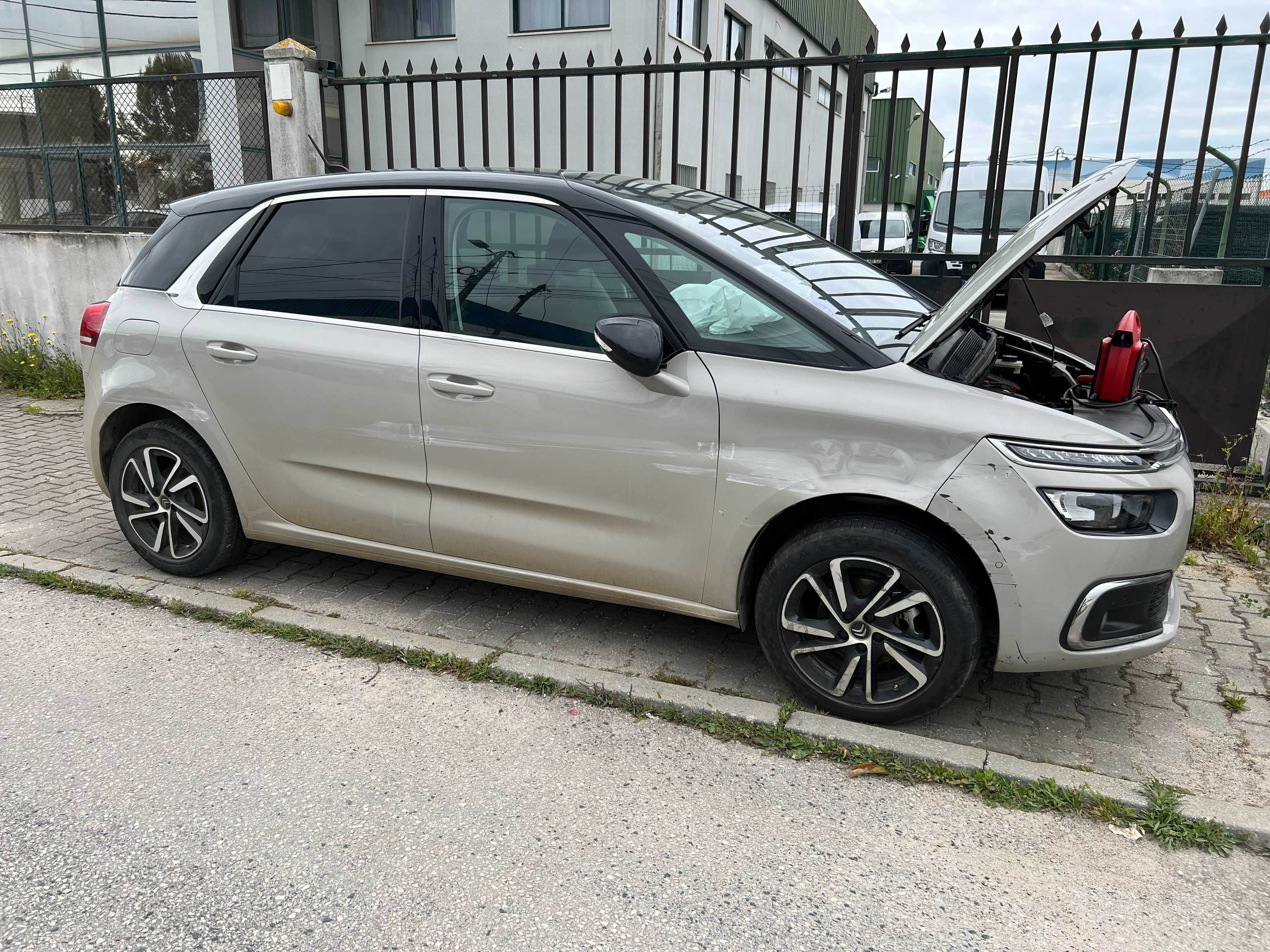 C4 PICASSO SPEICETOURER 2018 1.2l