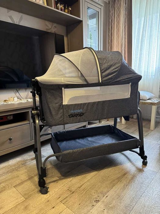 Приставне ліжко з пеленальною дошкою, гойдається