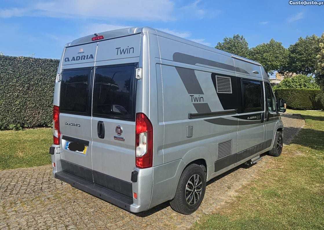 Autocaravana Adria Twin 50 anos - edição especial