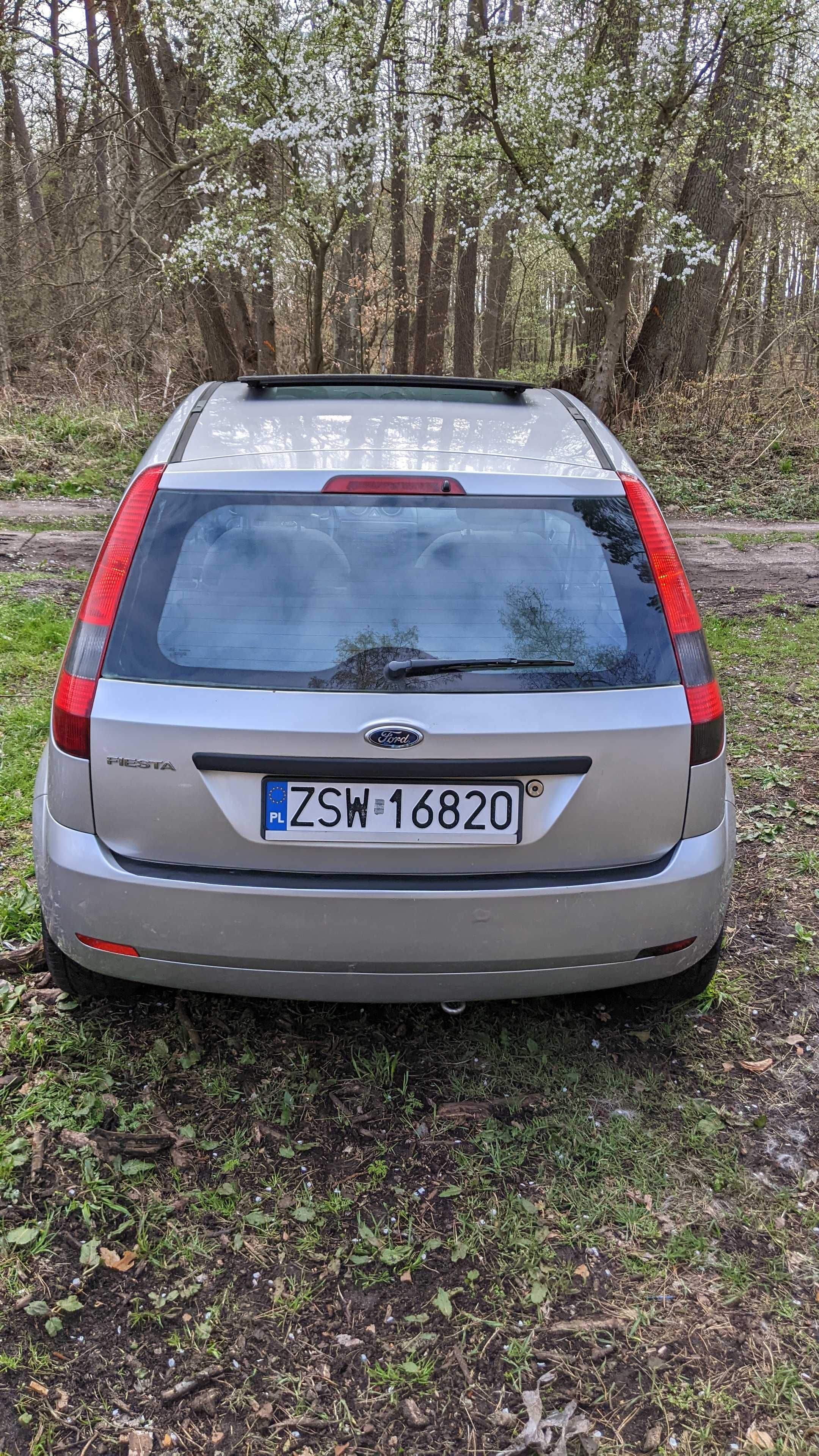 Ford Fiesta 1,3, 2002r.