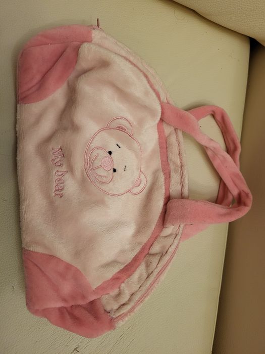 Milusia torebka z misiem dla małej dziewczynki