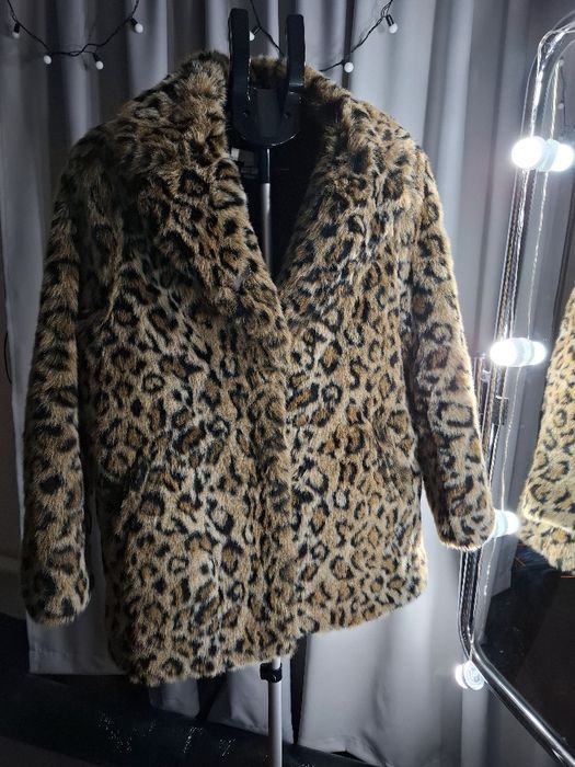 Шуба укороченая из экомеха