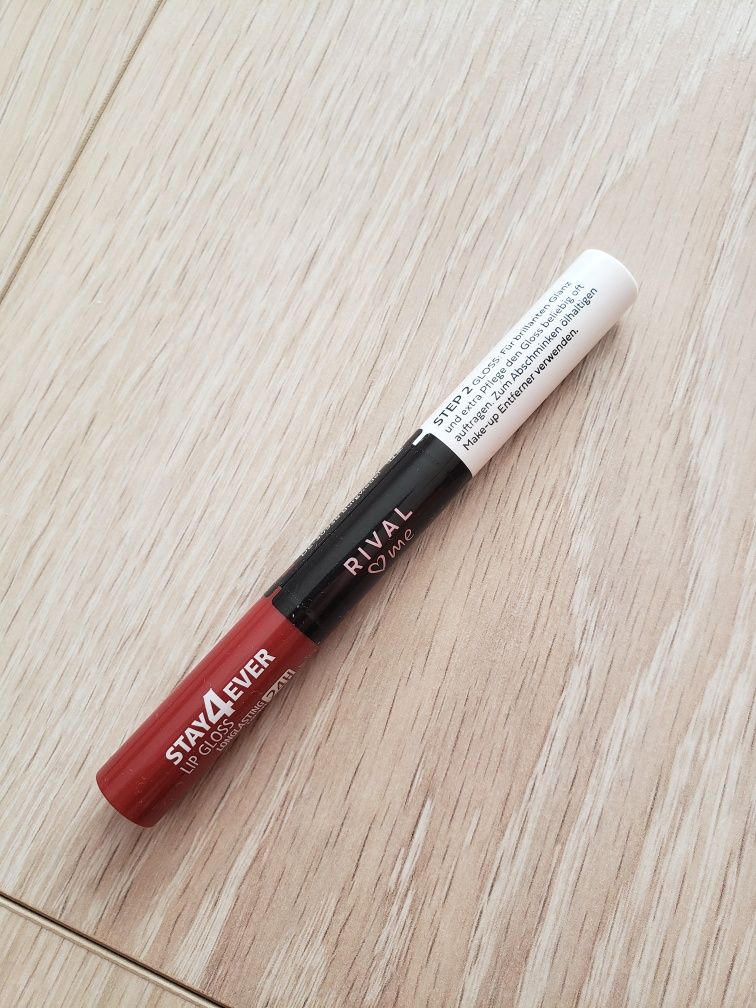 Błyszczyk szminka rival me stay4ever lip gloss długotrwały do 24 godz