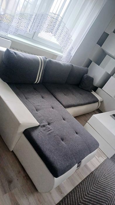 Narożnik rozkładany z funkcją spania