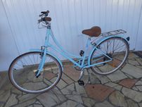 Bicicleta pasteleira senhora verde menta