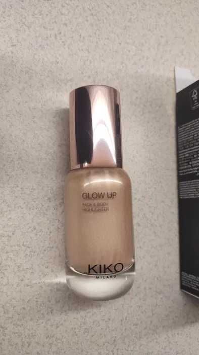 Kiko Milano Glow  Highlighter Up Face&Body Rozświetlacz Nowy