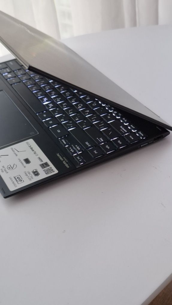Asus zenbook 13.3" ux363j x360 2-1 i5-1035g1 8 ram 256 ssd face id сен
