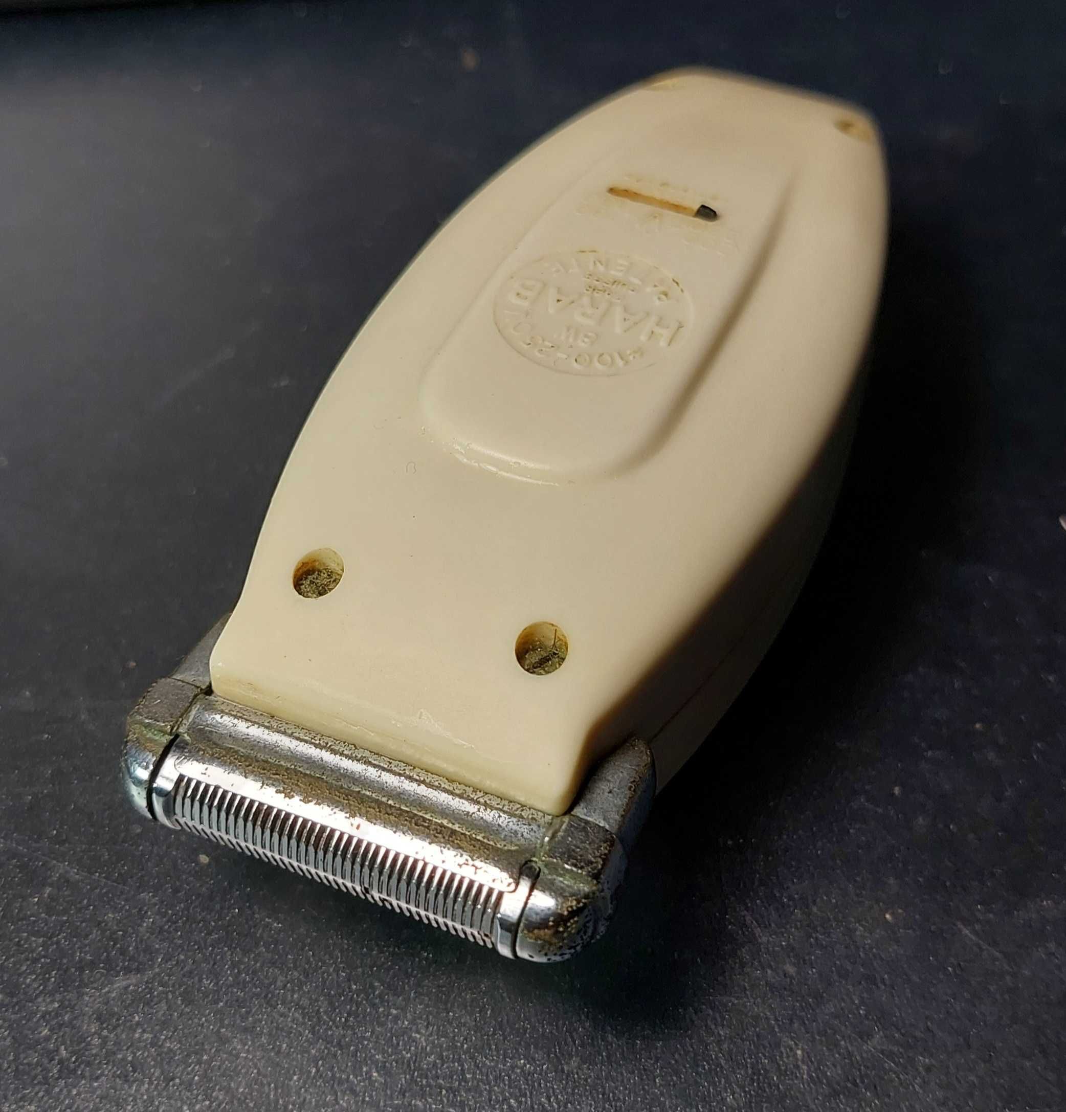Máquina eléctrica de barbear antiga