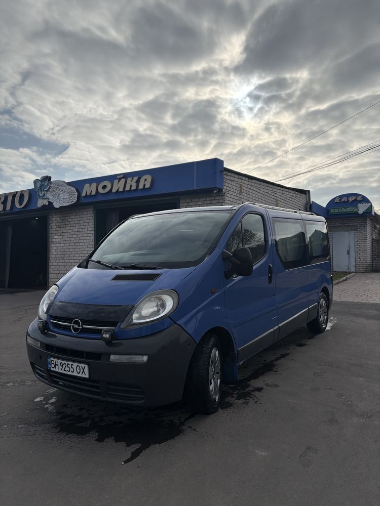 Продам Opel Vivaro Renault Trafic Nissan Primastar