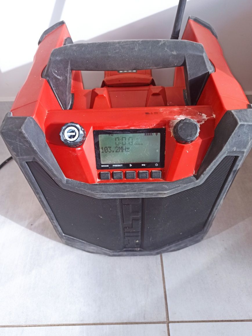 Радио-заряд RC 4/36-DAB 230V, акумулятори та зарядні пристрої hilti