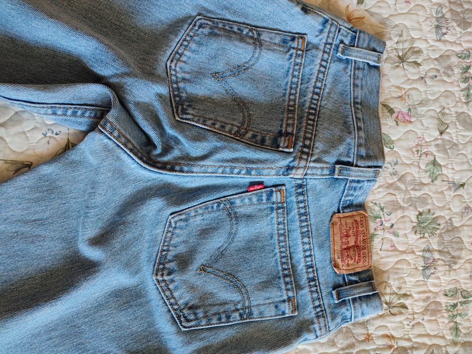 Джинси Levi's , жіночі
