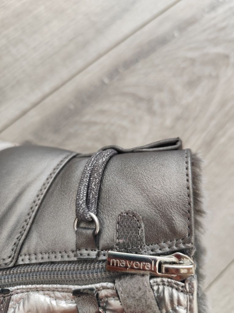 Botas menina Mayoral 32 com pêlo