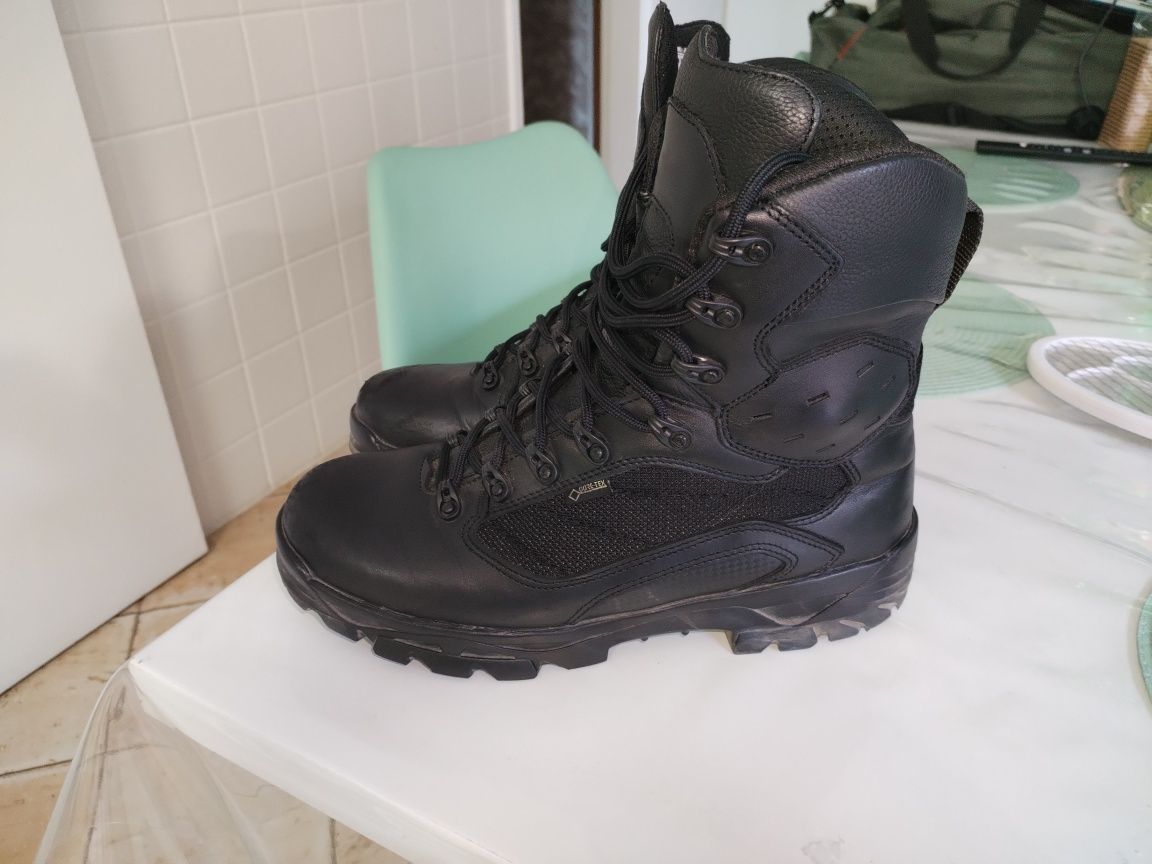 Botas taticas tamnho colegio militar tam 36 e 38