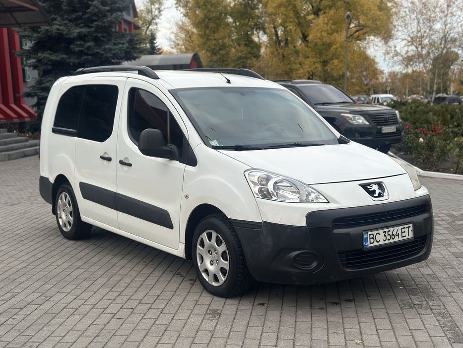 Продам пежо партнёр 1,6 дизель