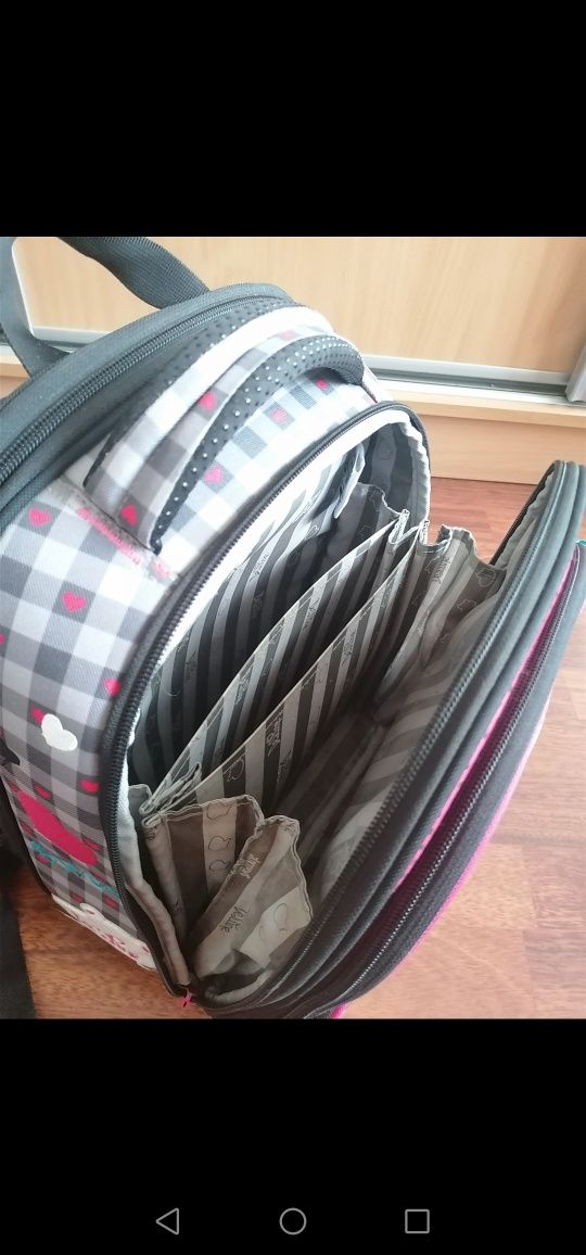 Рюкзак школьный Delune для девочки
