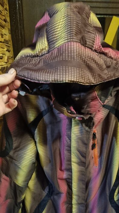 Горнолыжная куртка 46р