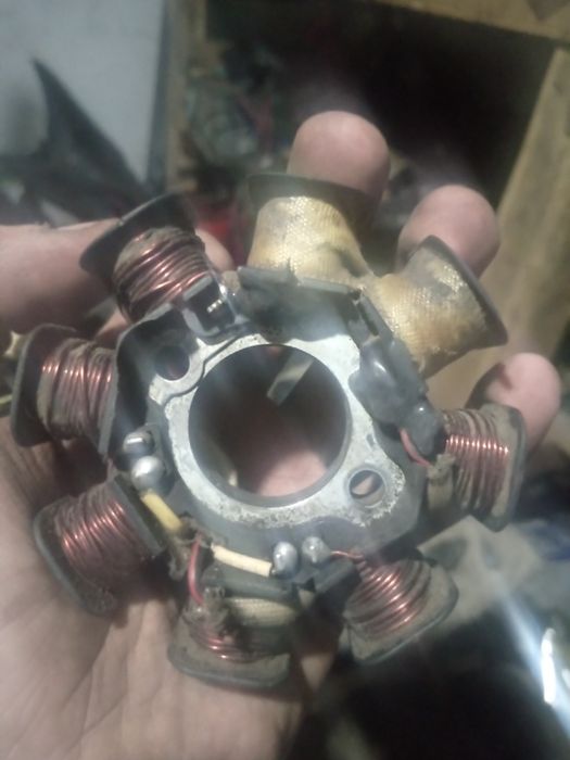 Продам генератор на скутер 4т(вайпер вінд, навігатор,фада тощо)50-80сс