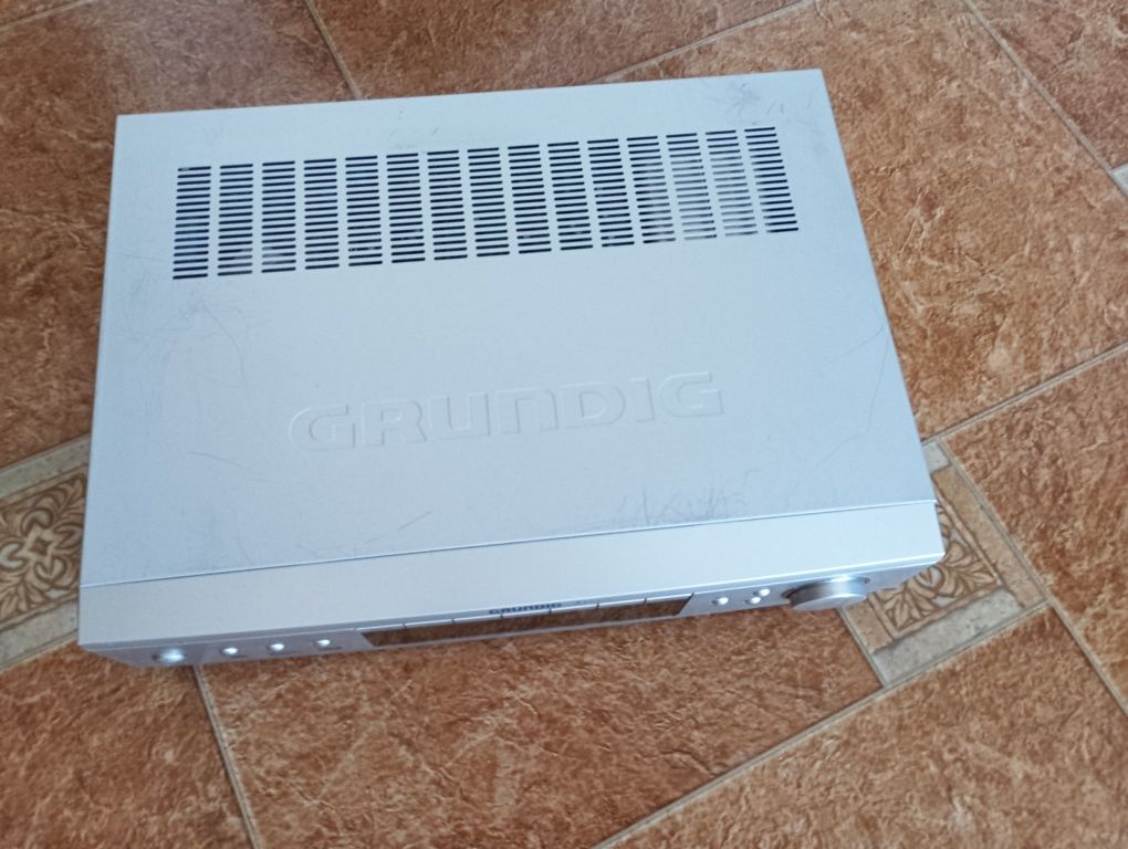 Amplituner Grundig Xenaro AVR 4300DD