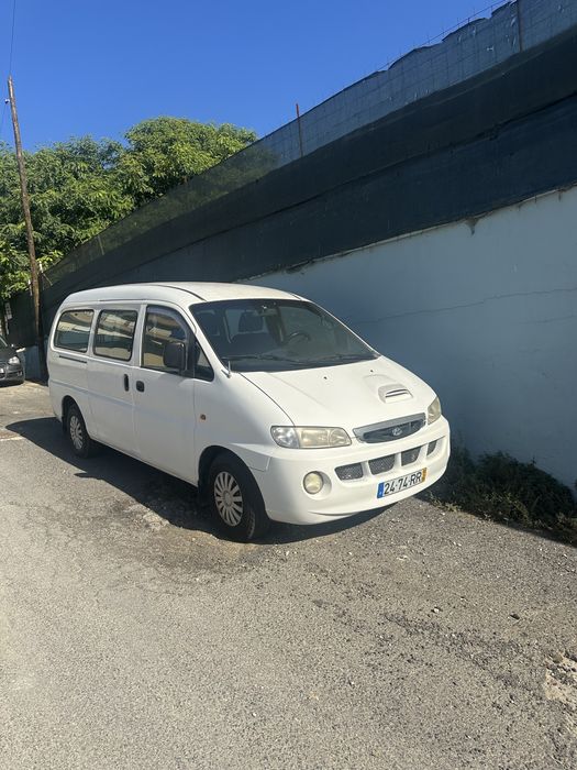 Hyundai H-1