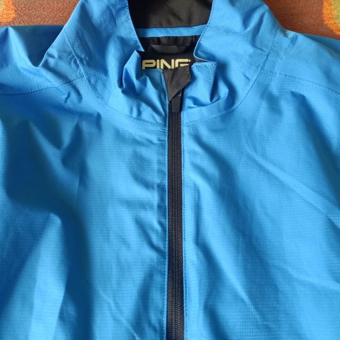 Footjoy PING Przeciwdeszczowa kurtka golfowa z krótkim rękawem. Rozm M