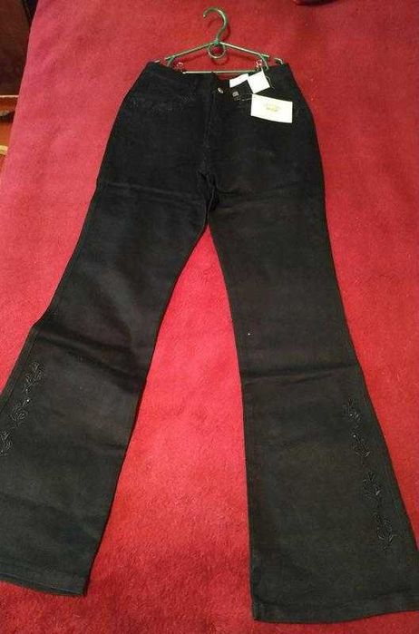 Джинсы жіночі нові