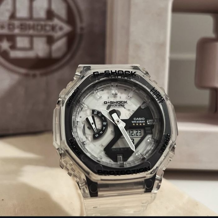 Чоловічий годинник Casio G-Shock GA-2140RX-7AER