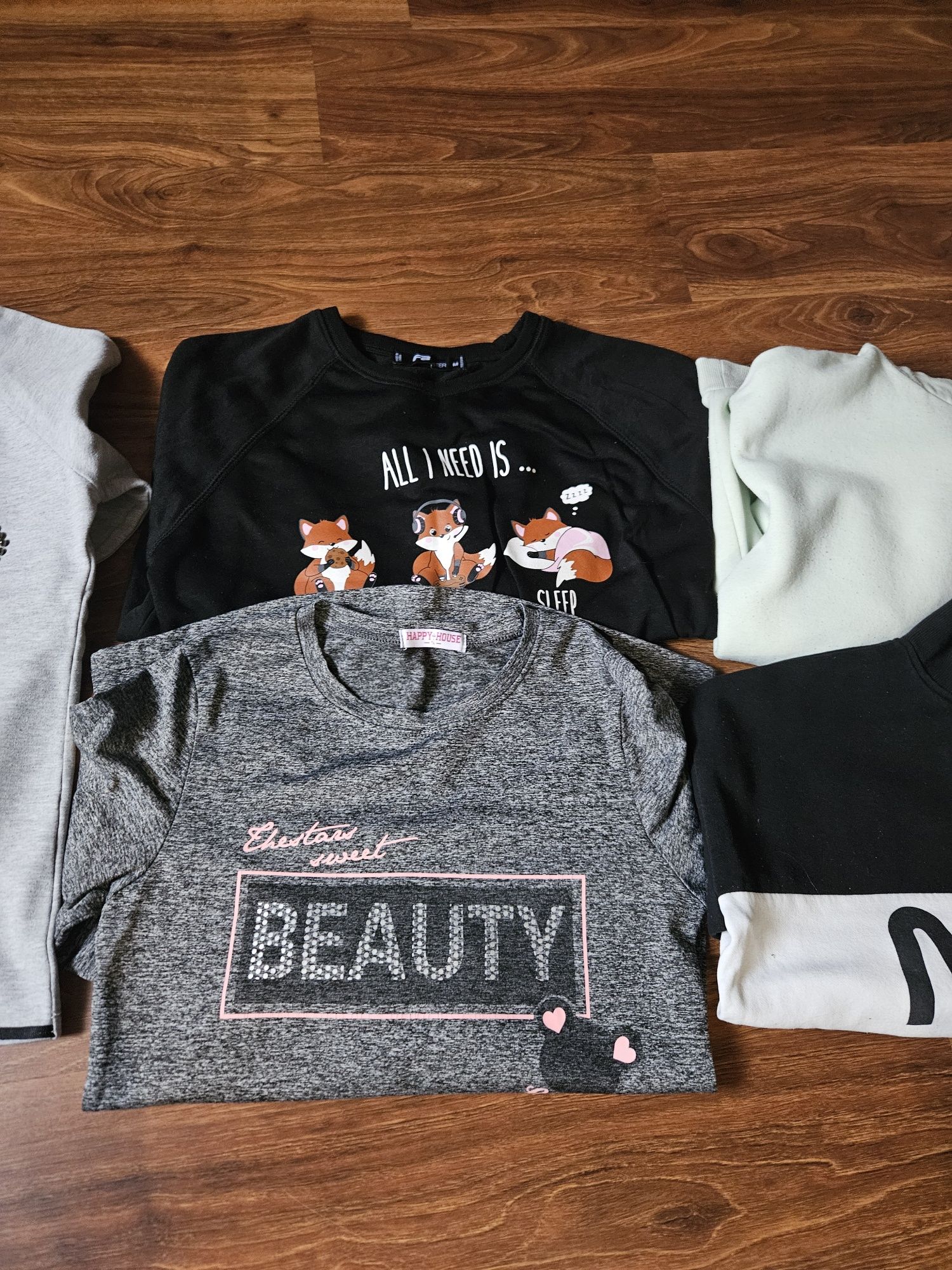 Bluzy dziewczęce r.158