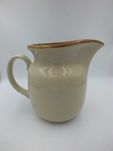 Dzbanek porcelit Pruszków sygnowany  B10245
