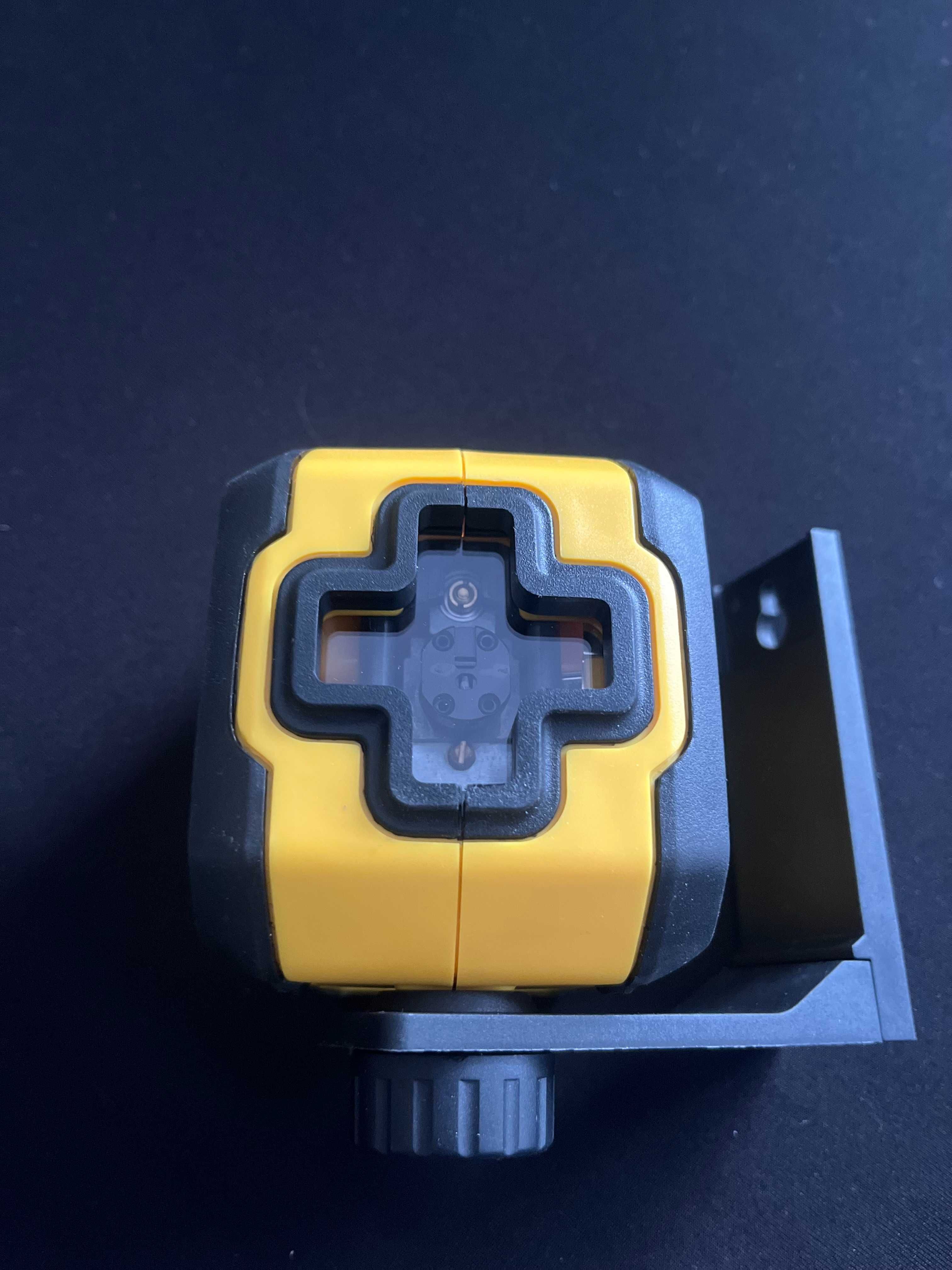 Laser krzyżowy Stanley