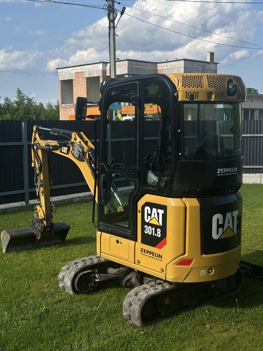 Екскаватор, Послуги міні-екскаватора, оренда міні-екскаватора