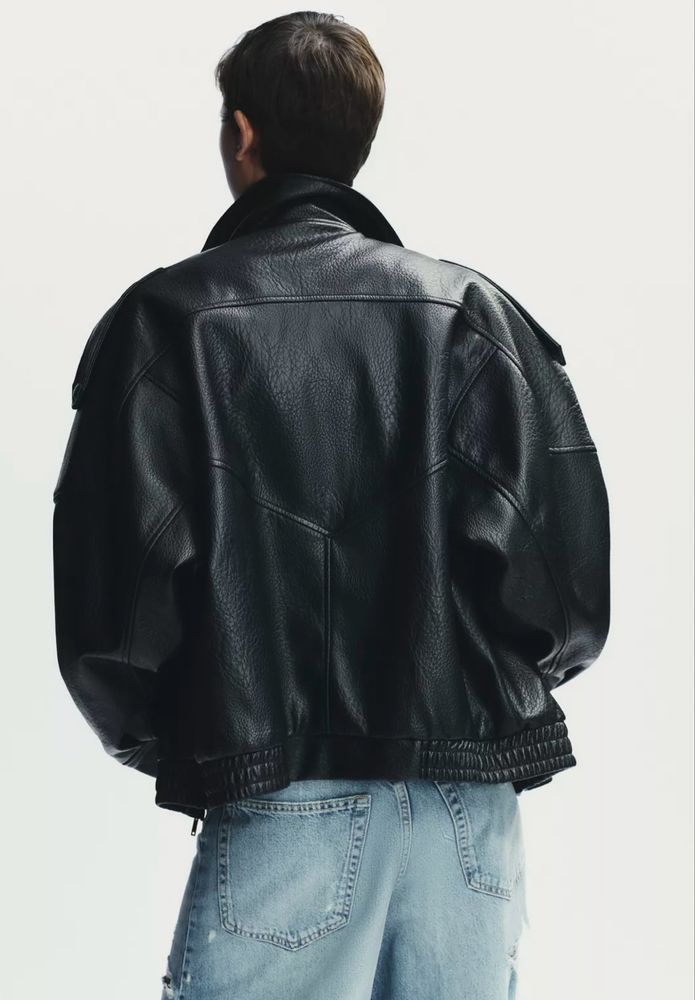 Кожанная  куртка Zara, женская