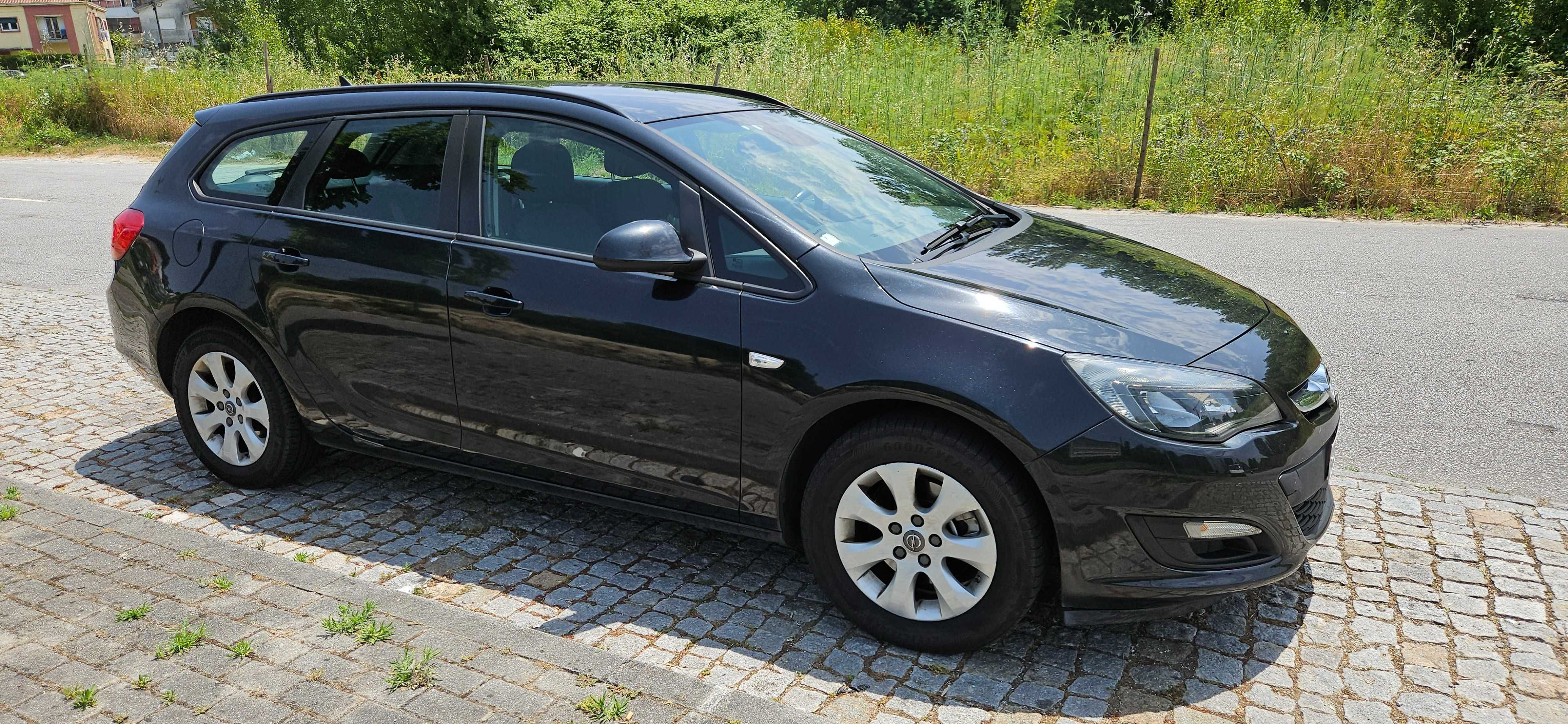 Opel Astra Sports Tourer 1.6 - 110 cv | Diesel | Com Garantia