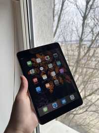 iPad mini 16gb (a1432) айпад мини в отличном состоянии