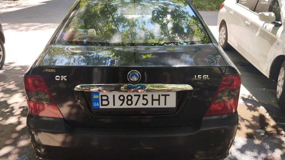 Продам машину Джили СК