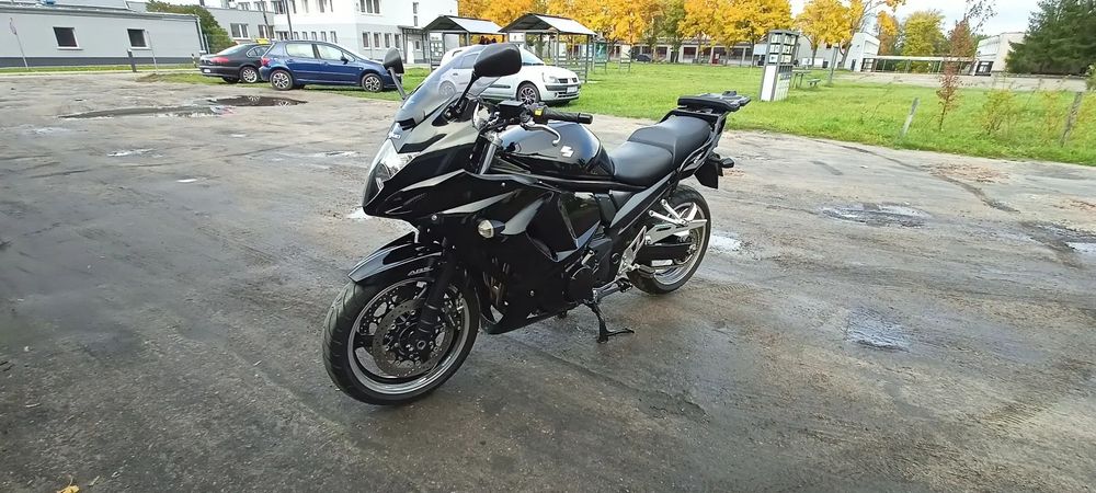 Suzuki GSX Suzuki GSX 1250 FA gsx1250fa