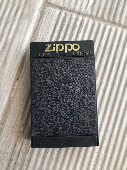 Zippo USA dezembro de 2000