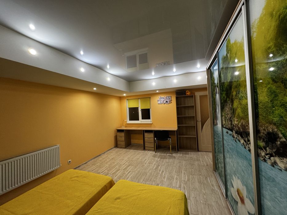 Оренда 2к дворівневої квартири з терасою біля Буча Пасаж