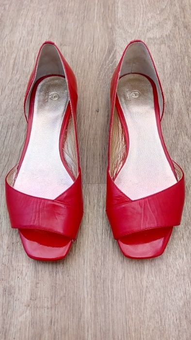 Женские яркие и оригинальные балетки Sempre, 36 р, кожа