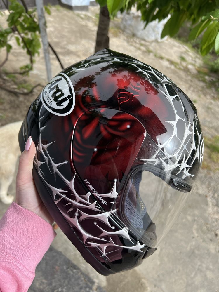 Шлем. Шолом Arai Helmet