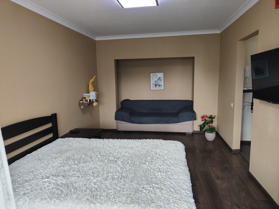 Посуточно,  почасово  Запорожье, недалеко от жд  вокзала, сити молл