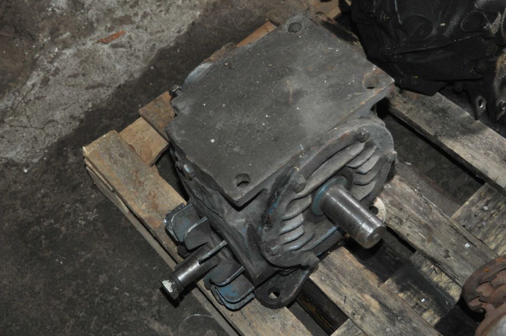 редуктор ч100 reduktor