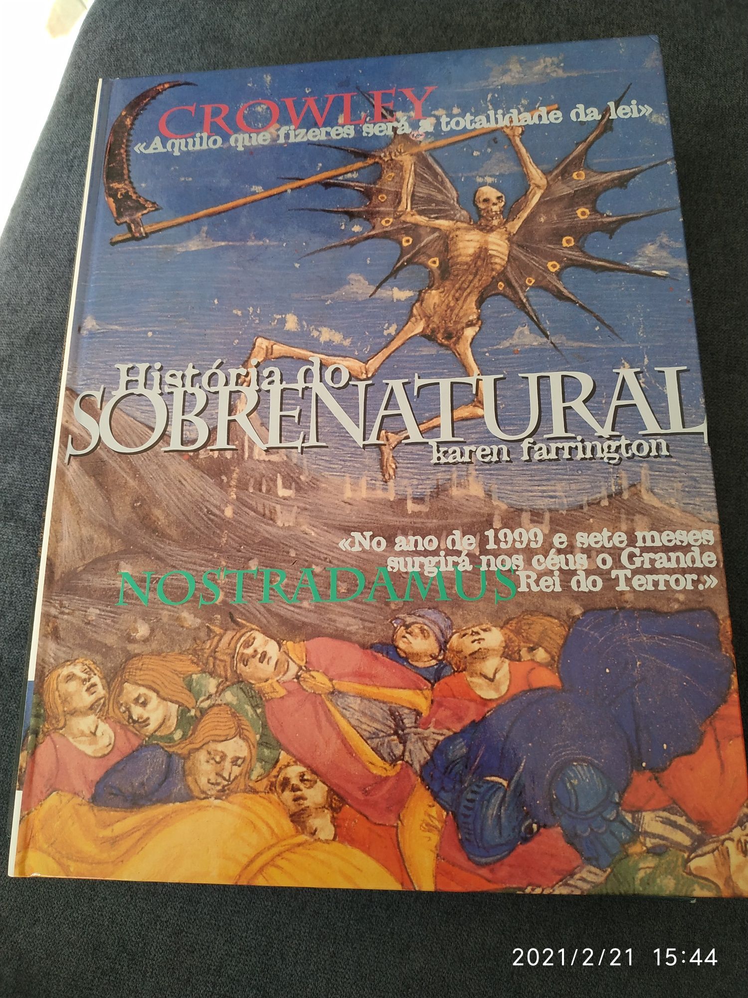 Livro de história do sobrenatural