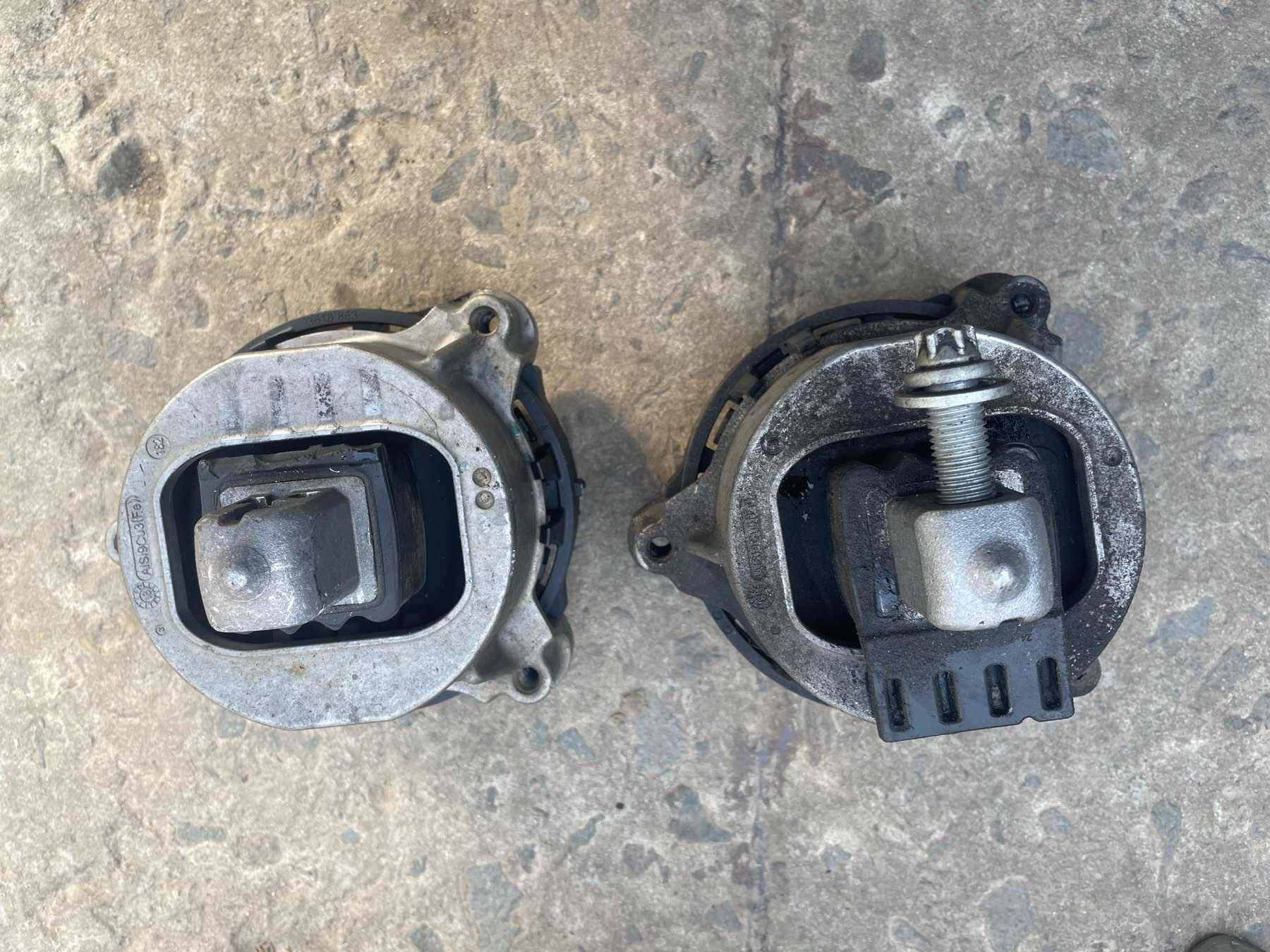 Кронштейн подушка двигуна BMW X3 G01 2.0T AWD 22116860496  22116860495