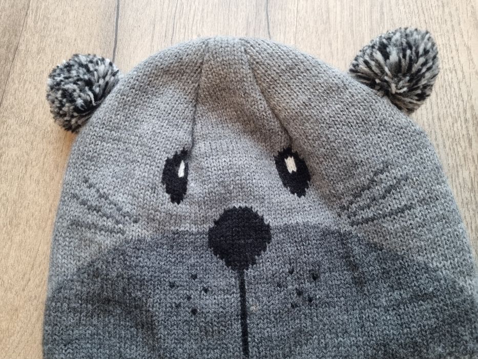 2 czapki unisex 3-5 lat