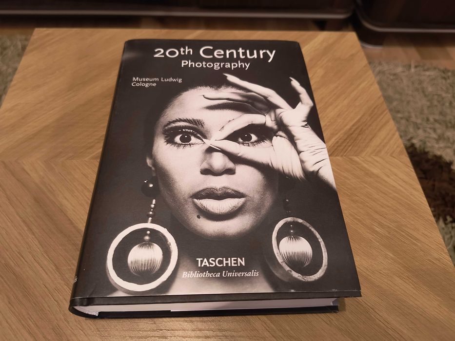 20TH CENTURY PHOTOGRAPHY - Museum Ludwig Cologne
