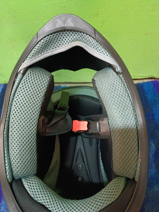 Продам мотошолом