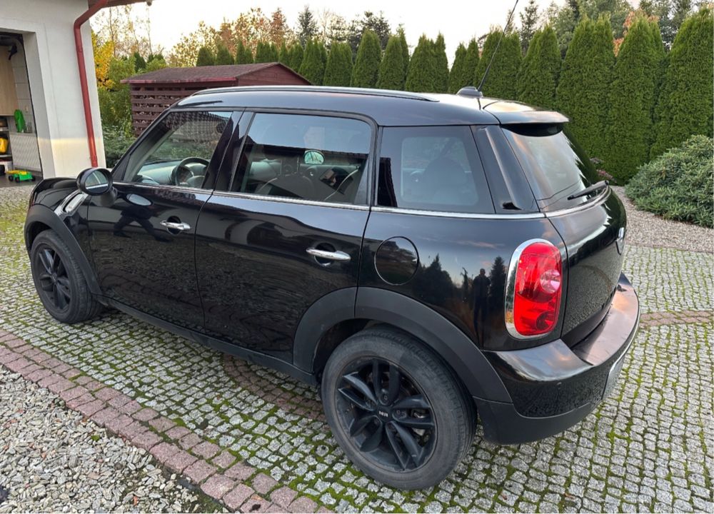 Mini Cooper Countryman 2.0 D | Automat | Panorama | 2 komplety opon