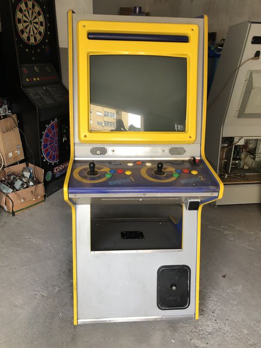 Arcade intervideo tripla frequencia
