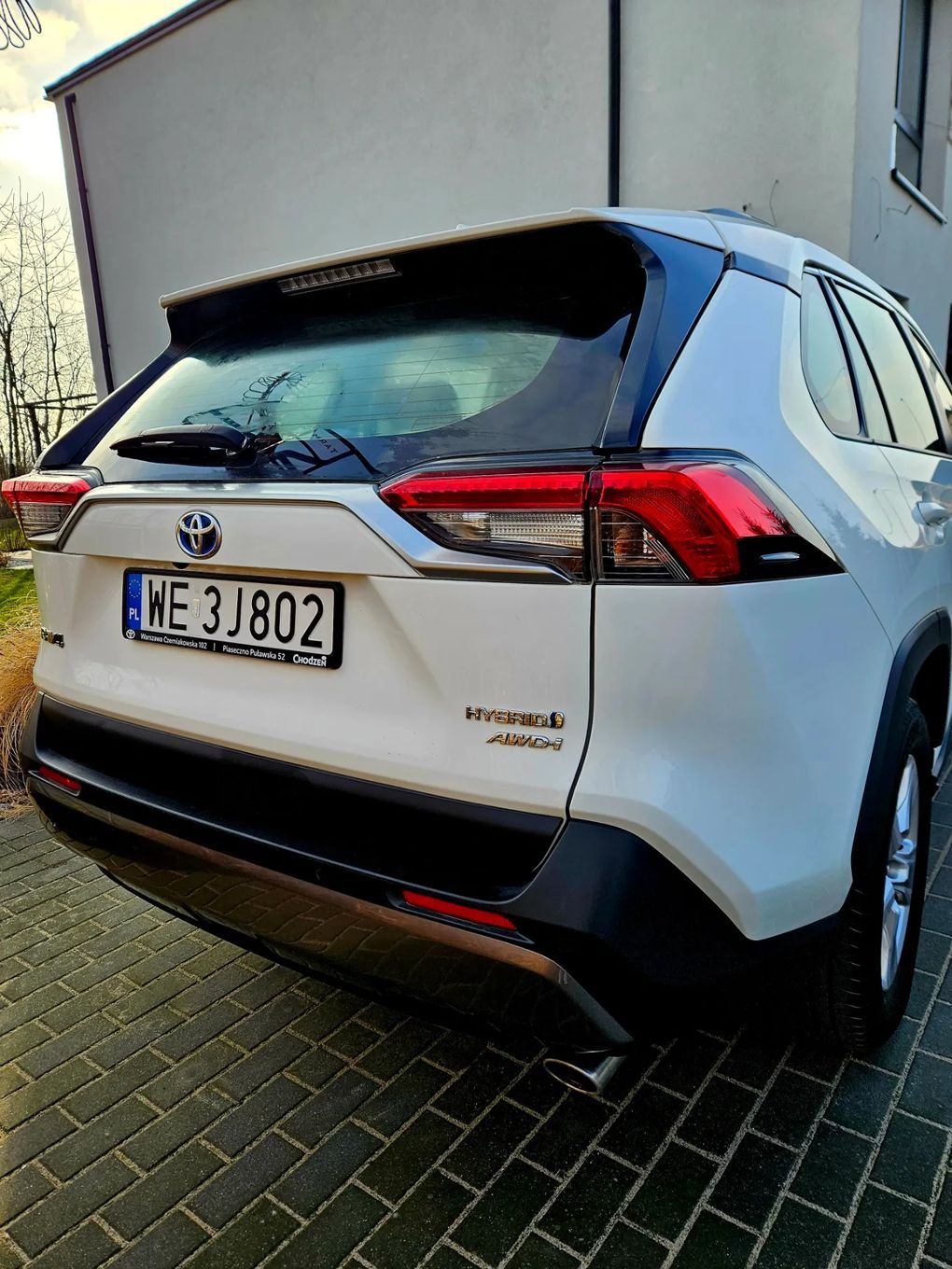 Toyota RAV4 2.5 Hybrid Dynamic Force 222 KM · 4x4 · AUTOMAT · 2021